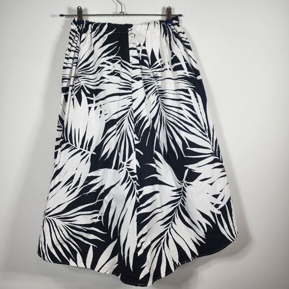 Who What Wear Black White Tropical Wrap Skirt Size 6 - Picture 2 of 5